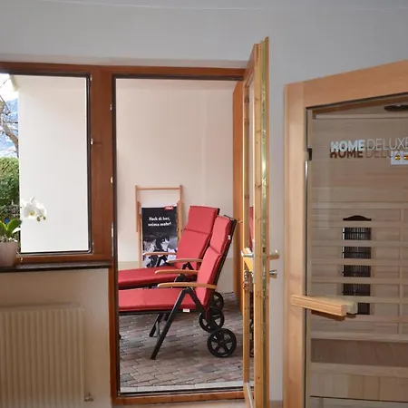 Franziska アパート Kauns