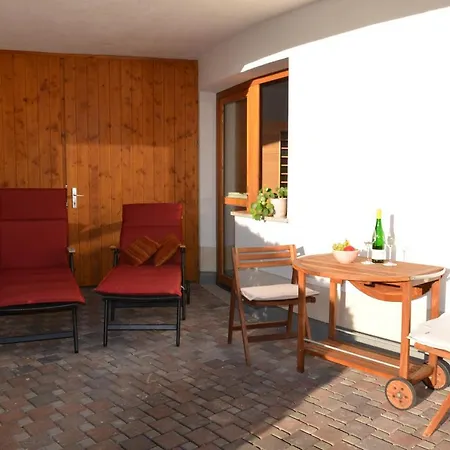 Franziska アパート Kauns