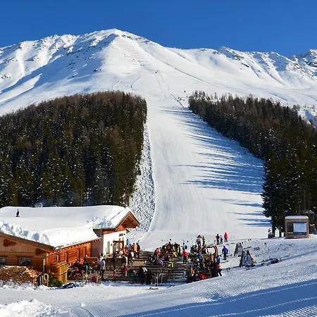 アパート Franziska